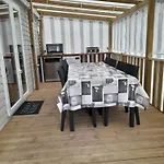 Mobile Les Charmettes 4 Etoiles En Charente Maritime Pres Du Zoo De La Palmyre 8 Personnes Confort 3 2 Salles De Bains 2 Wc Lave Linge Lave Vaisselle Climatisation Bien Situe レ・マトゥ